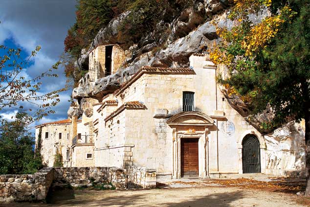 Santo Spirito a Majella baseliza