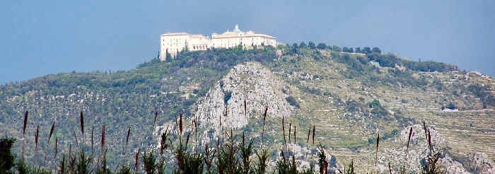 ಮಾಂಟೆ ಕ್ಯಾಸಿನೊ ಅಬ್ಬೆ - Montecassino | Secret World Trip Planner