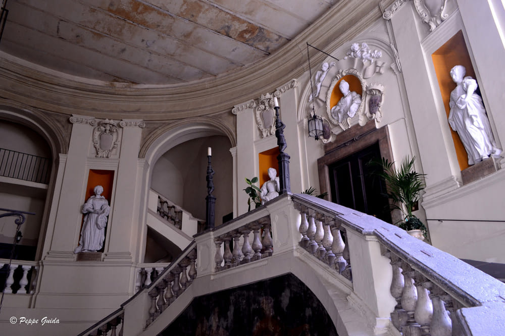 Palazzo Spinelli di Laurino a duchové