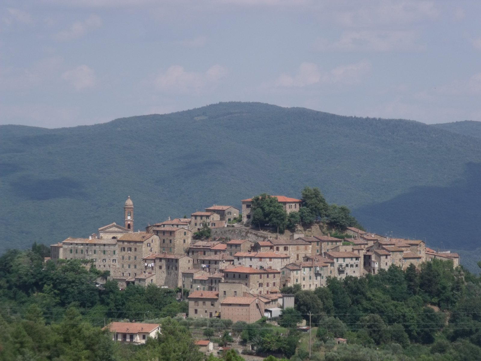 Париж, малко селце между Сиена и Гросето - Pari | Secret World Trip Planner