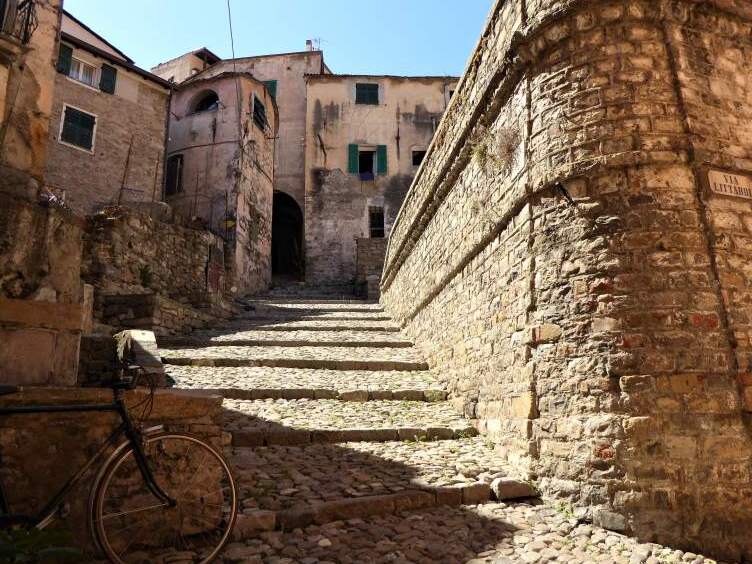 Satul medieval Taggia - Taggia | Secret World Trip Planner