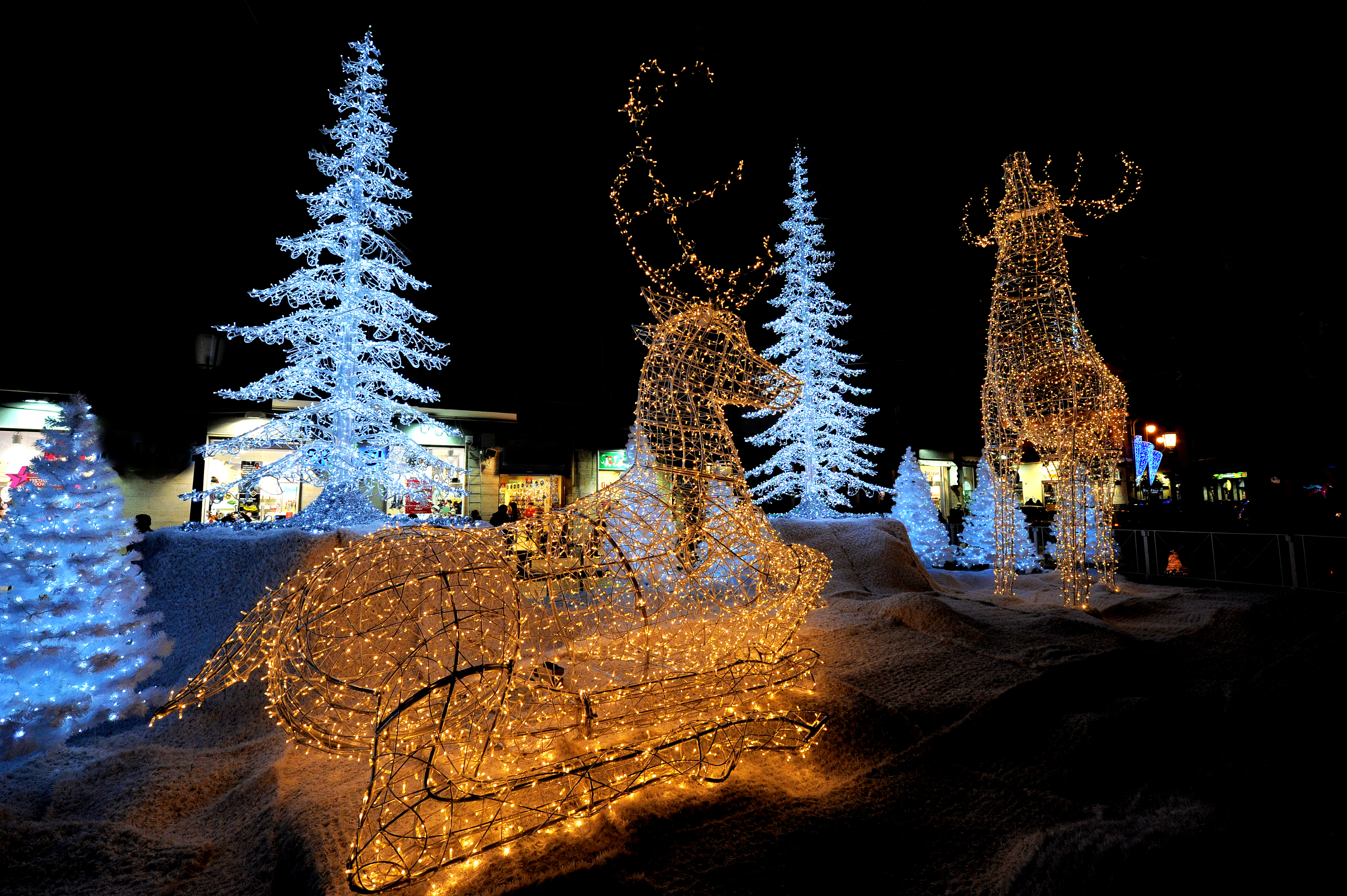 Artist Lights - Salerno SA | Secret World Trip Planner