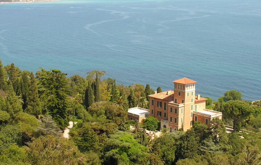 I Giardini Hanbury - Latte | Secret World Trip Planner