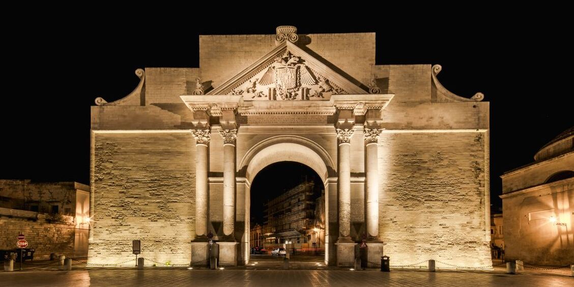 Lecce: Porta Napoli - Lecce | Secret World Trip Planner
