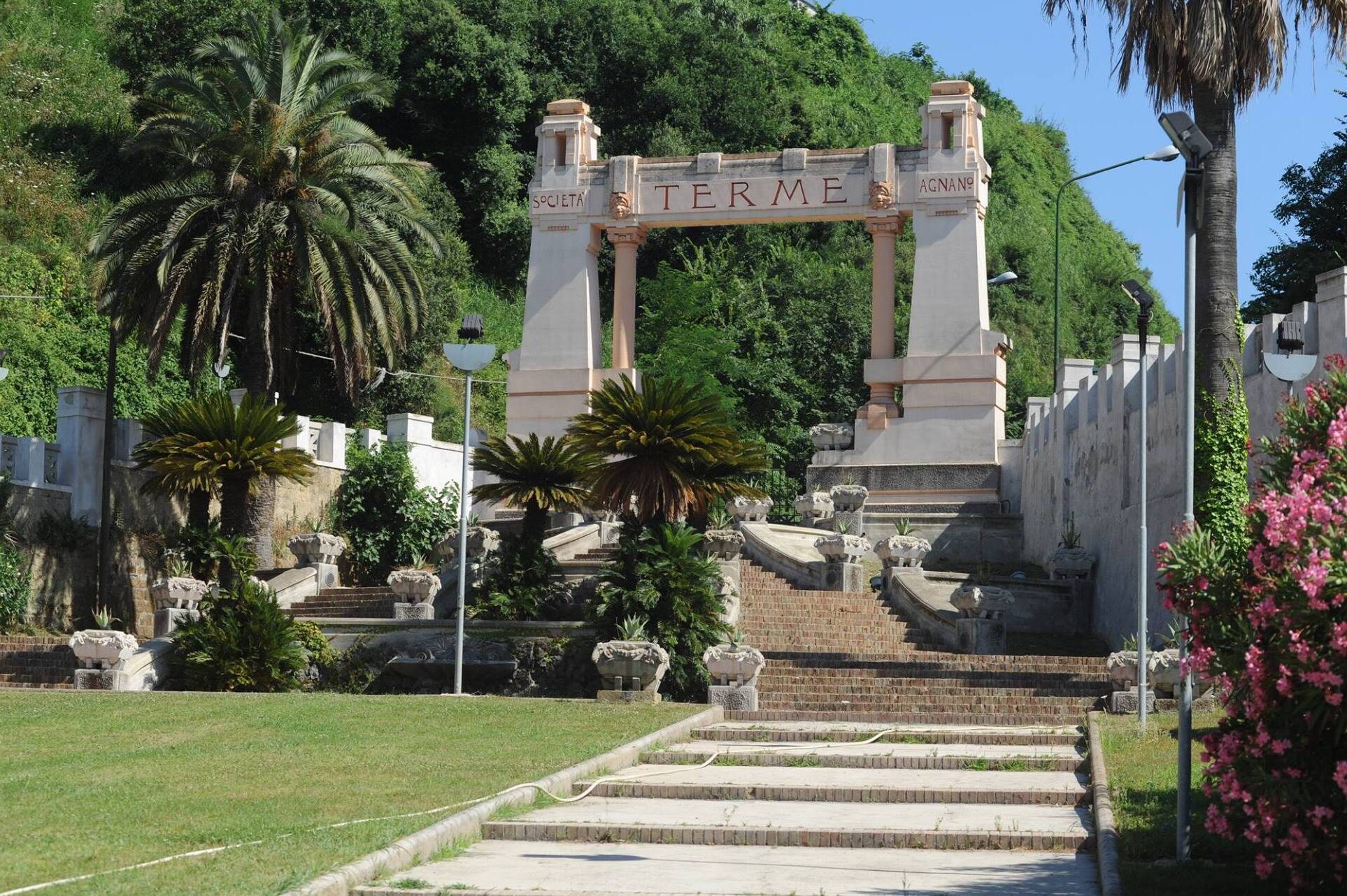 L'incroyable station thermale d'Agnano - Napoli | Secret World Trip Planner