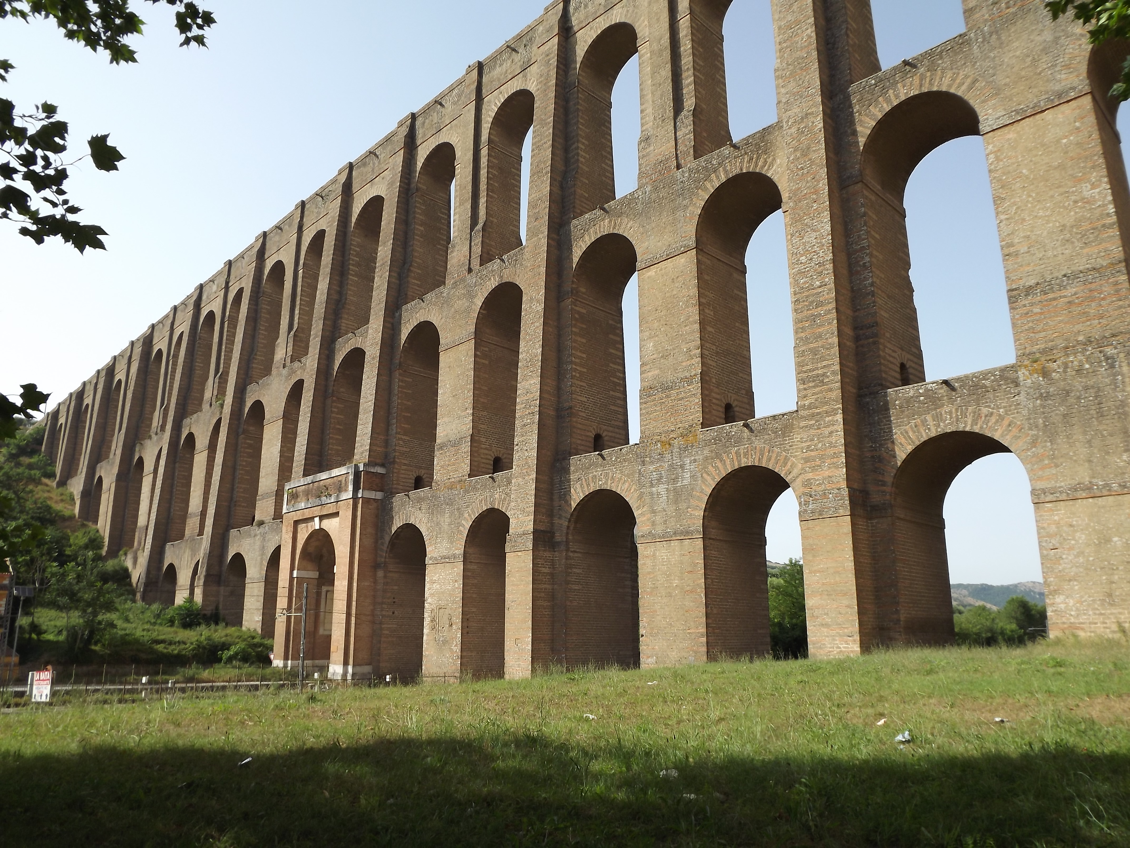 Aqueduc Carolino