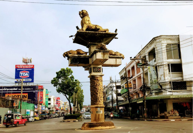 Lampu Lalu Lintas Krabi - Tambon Pak Nam | Secret World Trip Planner