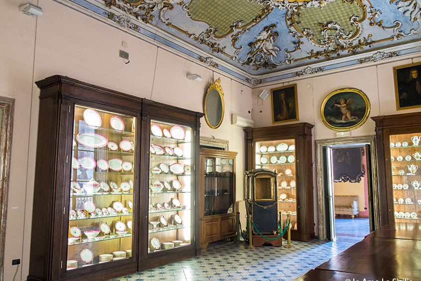 아시문도 팔라쪼 박물관 - Palermo | Secret World Trip Planner