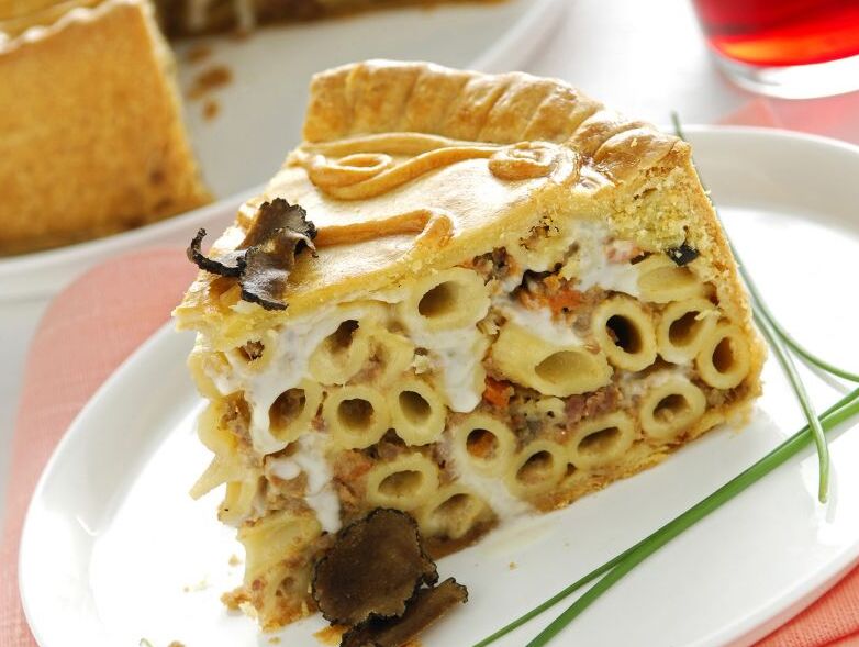 בלגן המקרוני של פרארה. - Ferrara | Secret World Trip Planner