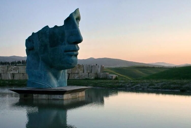 Bocelli i lijepo kazalište tišine - Lajatico | Secret World Trip Planner