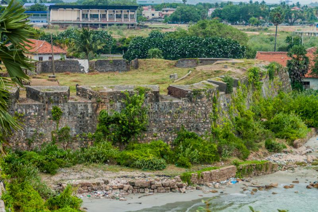 Fort Frederick - Trincomalee | Secret World Trip Planner