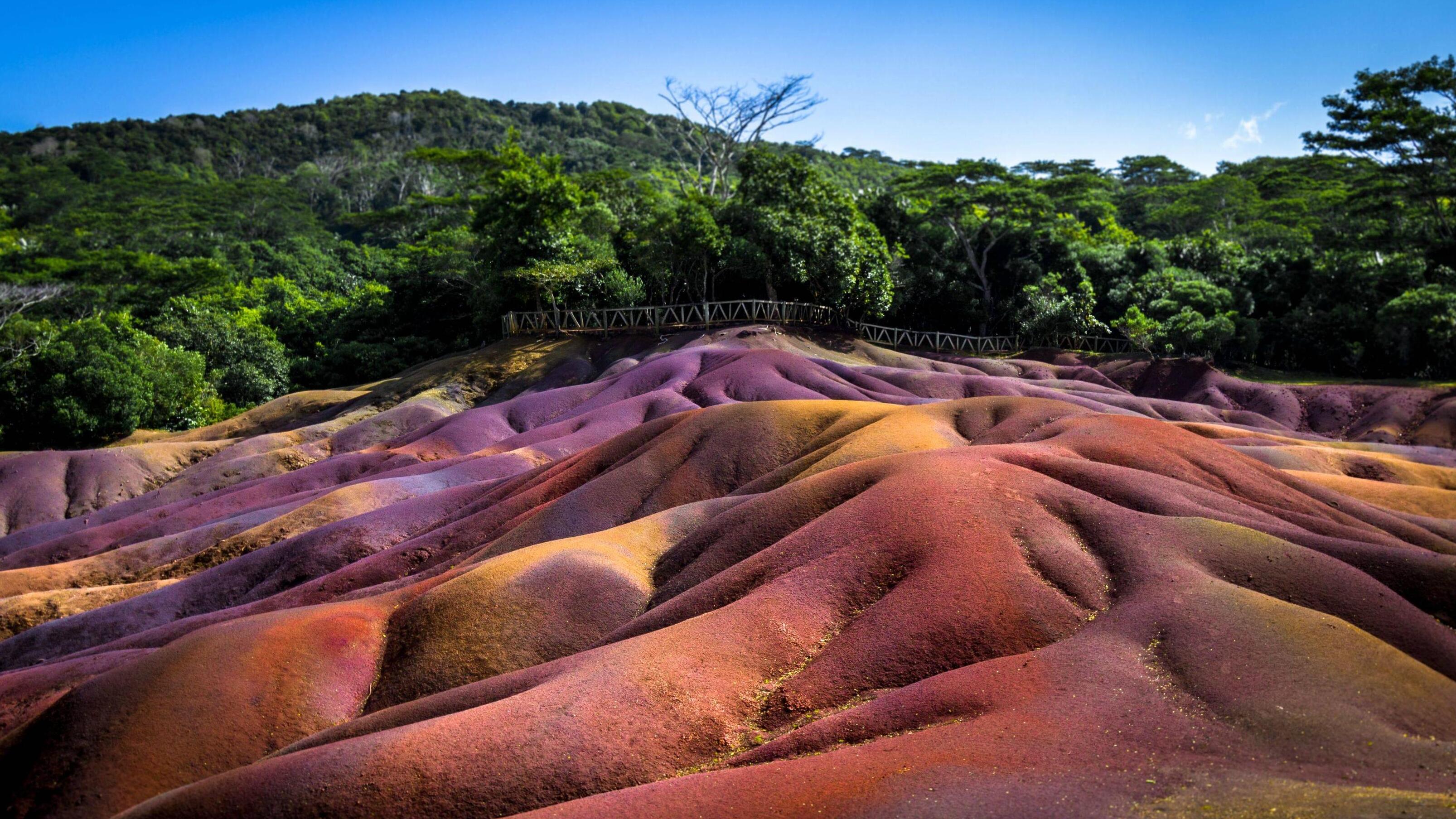 Siebenfarbige Erde in Mauritius | Secret World Trip Planner