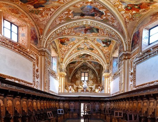 Padulos chartija - architektūros stebuklas - Padula | Secret World Trip Planner