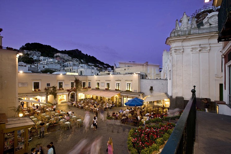 ਕੈਪਰੀ - Isola di Capri | Secret World Trip Planner