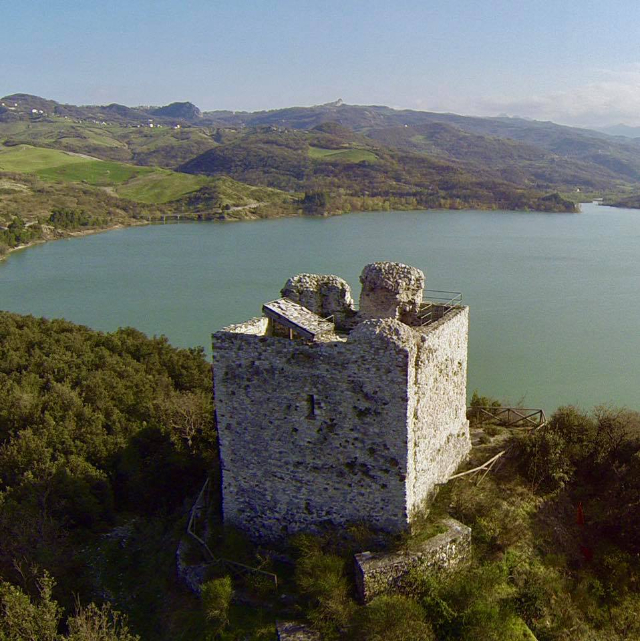 Sant'Angelo-See - Lago Sant'Angelo | Secret World Trip Planner