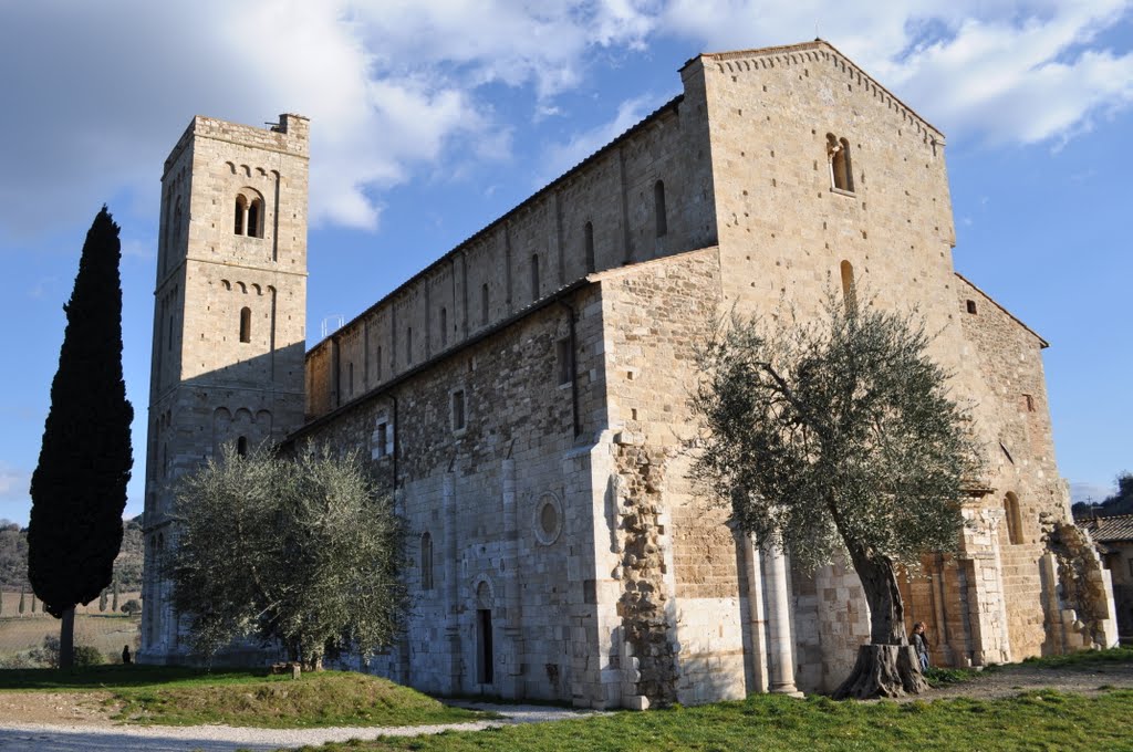 Opatství Sant'Antimo - Castelnuovo dell'Abate | Secret World Trip Planner