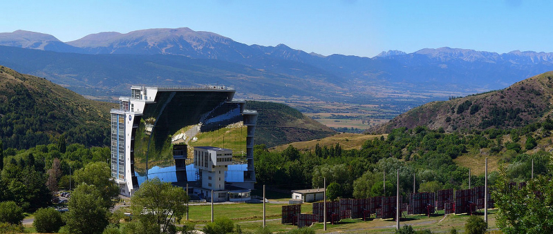太陽炉 - Font-Romeu-Odeillo-Via | Secret World Trip Planner