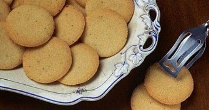 Пиемонт: Бисквитки Giolitti  - Dronero | Secret World Trip Planner