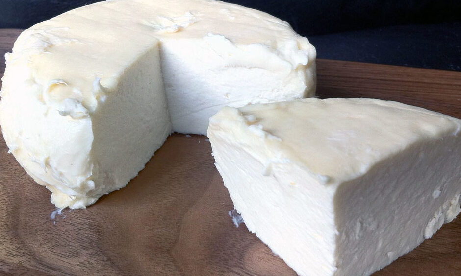 Piedmontese ostar: í Robiola d ' alba - Alba | Secret World Trip Planner