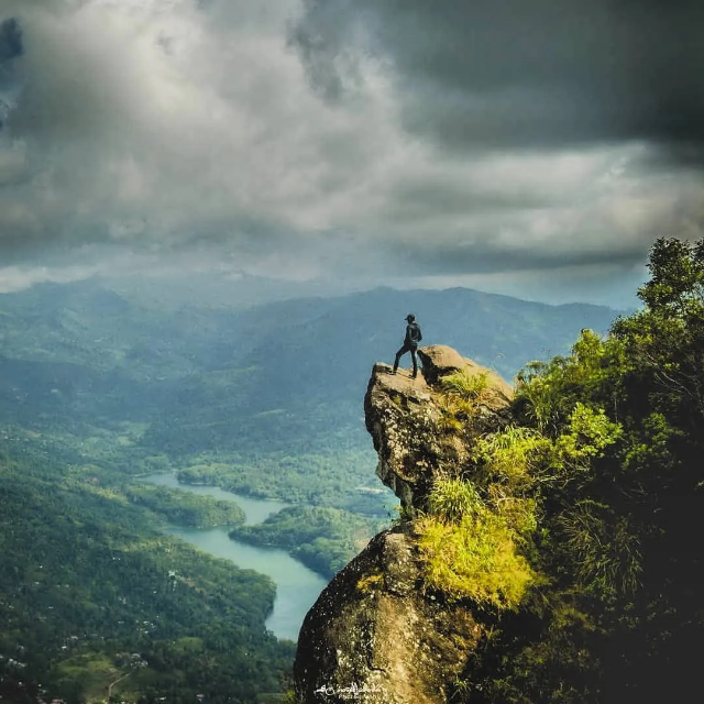 Pussellawa'daki Peacock Hill. - Doragala | Secret World Trip Planner
