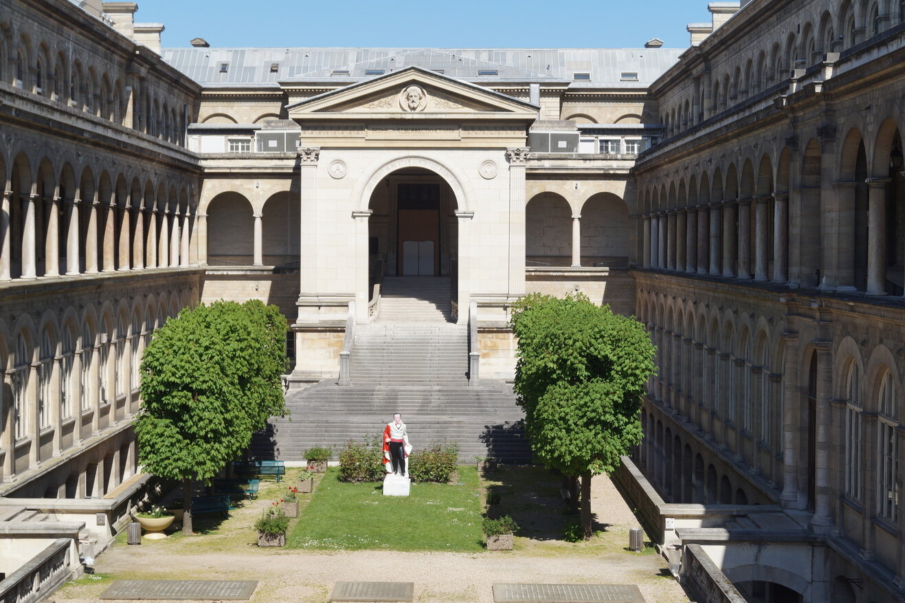 Einn af París er best geymda leyndarmál: á Hotel-Dieu - Parigi | Secret World Trip Planner