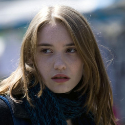 Freya Mills