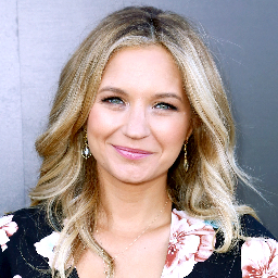 Monica Bennet